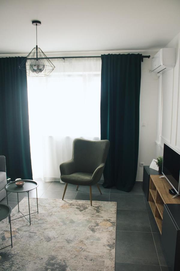 Azimut Apartman بييلينا المظهر الخارجي الصورة