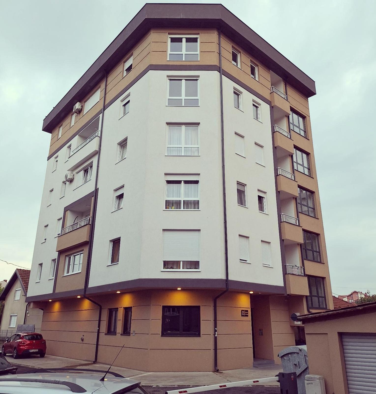 Azimut Apartman بييلينا المظهر الخارجي الصورة