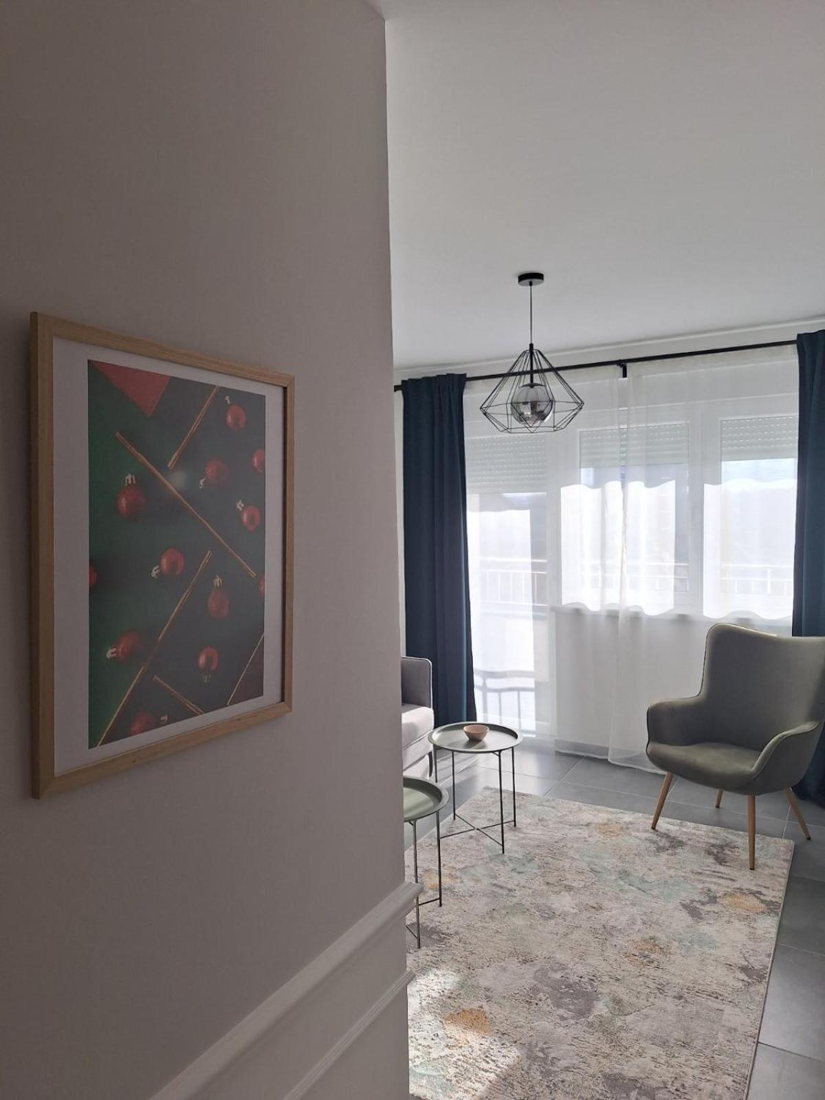 Azimut Apartman بييلينا المظهر الخارجي الصورة